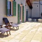 Sunset Villa Atypical With Air Conditioning